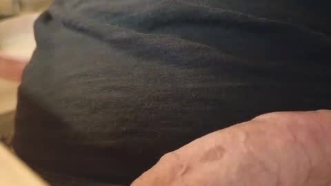 Machine  Sperme  online show from March 7, 2025, 8:33 pm