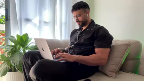 Jeremy online show from July 21, 2026, 1:35 pm