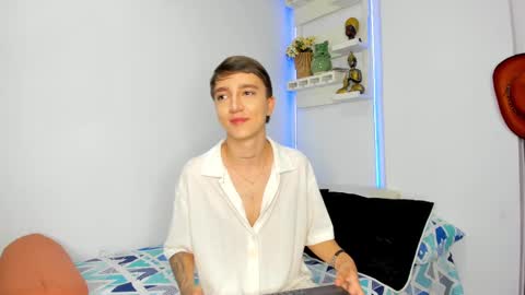 Snapshot of jeremy_salvatore_ chatting on October 1, 2025, 2:56 pm jero independent model online show from October 1, 2025, 2:56 pm