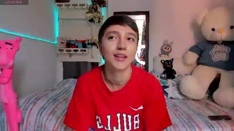 Snapshot of jeremy_salvatore_ chatting on June 18, 2026, 5:50 pm jero independent model online show from June 18, 2026, 5:50 pm