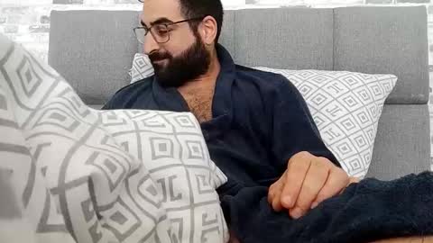 jerkbulll online show from September 18, 2025, 11:34 am