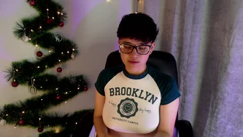 Snapshot of jero_harper1 chatting on December 12, 2024, 6:42 pm jero harper1 online show from December 12, 2024, 6:42 pm