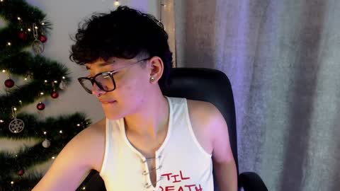 Snapshot of jero_harper1 chatting on December 17, 2024, 7:15 pm jero harper1 online show from December 17, 2024, 7:15 pm