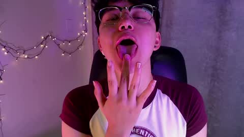 Snapshot of jero_harper1 chatting on March 12, 2025, 5:17 pm jero harper1 online show from March 12, 2025, 5:17 pm