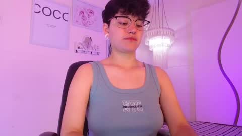 Snapshot of jero_harper1 chatting on September 24, 2025, 2:53 pm jero harper1 online show from September 24, 2025, 2:53 pm