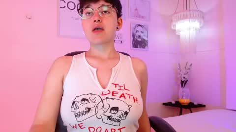 Snapshot of jero_harper1 chatting on October 20, 2025, 3:23 pm jero harper1 online show from October 20, 2025, 3:23 pm