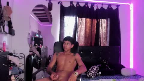 Snapshot of jeronxtapion chatting on March 1, 2025, 9:37 pm Tapion online show from March 1, 2025, 9:37 pm