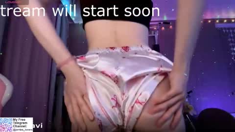 jerrienyhan online show from October 24, 2025, 1:18 pm