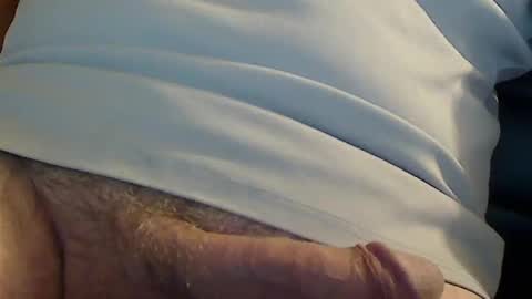 Snapshot of jerryb19027 chatting on December 2, 2025, 9:10 pm jerryb19027 online show from December 2, 2025, 9:10 pm