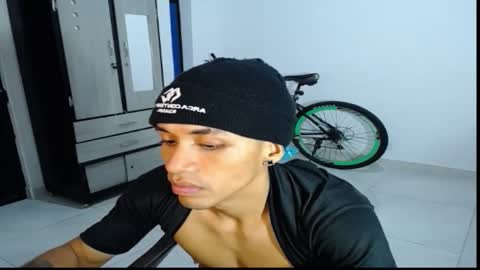 Snapshot of jersiherberth chatting on February 24, 2026, 5:05 am jersiherberth online show from February 24, 2026, 5:05 am