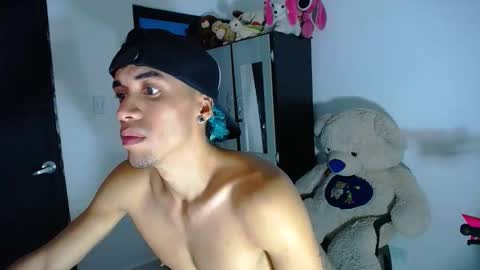 Snapshot of jersiherberth chatting on April 1, 2026, 3:18 am jersiherberth online show from April 1, 2026, 3:18 am