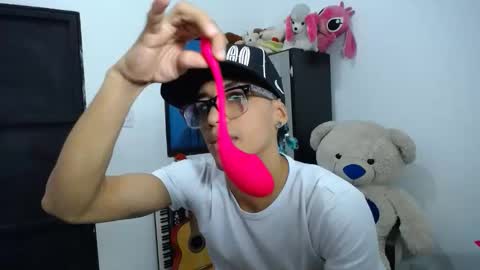Snapshot of jersiherberth chatting on April 5, 2026, 1:47 am jersiherberth online show from April 5, 2026, 1:47 am