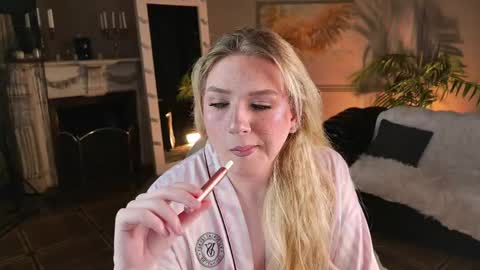 jes_solar online show from May 19, 2026, 9:10 pm