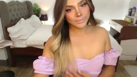 jesie_hot69 online show from February 26, 2025, 10:47 am