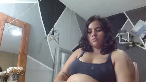 jess_beauty2 online show from December 8, 2024, 11:08 pm