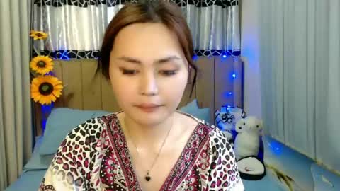 jess_goddes online show from June 16, 2026, 4:04 am