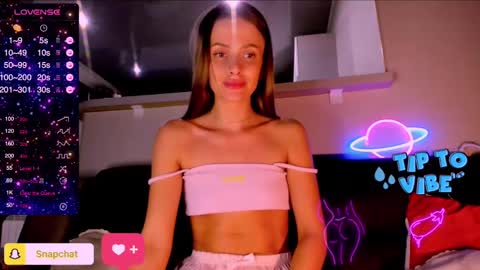 Snapshot of jess_kahawaty chatting on February 5, 2025, 8:11 am Jess online show from February 5, 2025, 8:11 am