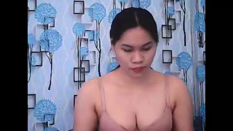 Snapshot of jessa_21 chatting on February 2, 2026, 12:53 am jessa_21 online show from February 2, 2026, 12:53 am