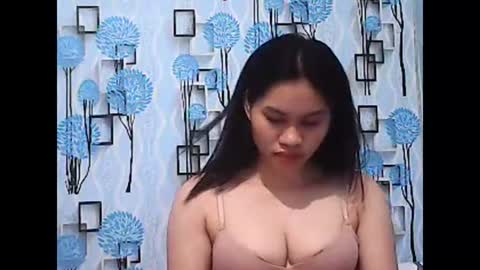 Snapshot of jessa_21 chatting on February 6, 2026, 1:36 pm jessa_21 online show from February 6, 2026, 1:36 pm