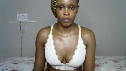 jessajoyy online show from November 20, 2025, 6:13 am