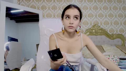 Snapshot of jessb_ chatting on September 11, 2025, 6:30 pm jessb_ online show from September 11, 2025, 6:30 pm