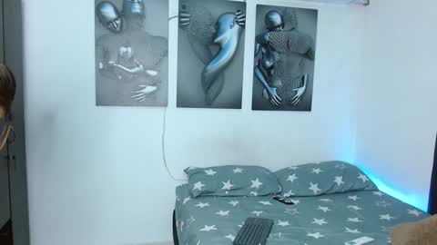 Hello we are Jesse and Dante. online show from December 11, 2024, 6:36 am