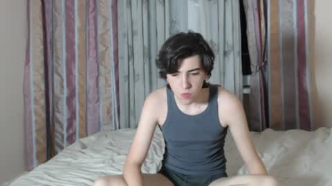 Jesee Estrella online show from July 25, 2026, 9:23 pm
