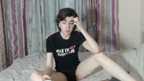 Jesee Estrella online show from July 26, 2026, 6:04 pm