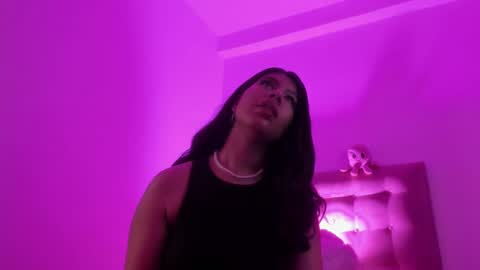 Jess online show from December 30, 2024, 6:49 pm