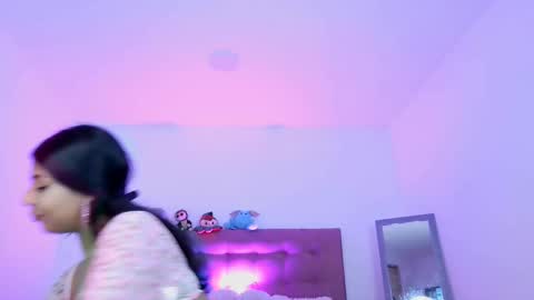 Jess online show from November 9, 2025, 3:16 am