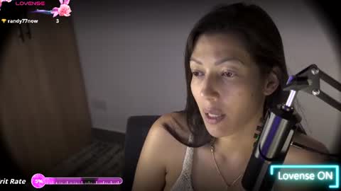 Jessica Gomez online show from July 27, 2026, 3:02 am