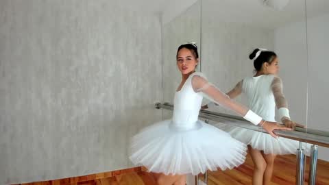 Jess online show from January 24, 2025, 4:06 pm