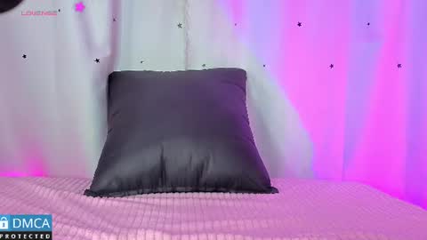 Jessi online show from July 22, 2026, 3:09 am