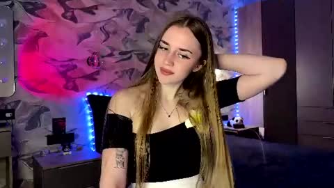 Jessica hot online show from June 23, 2026, 4:49 pm