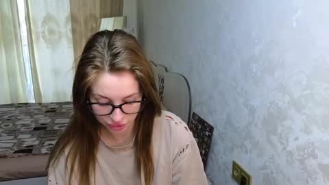 Snapshot of jessica_hanson chatting on September 17, 2025, 6:26 am Jessy online show from September 17, 2025, 6:26 am