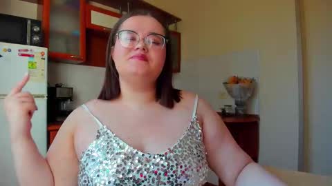 Natalia online show from October 2, 2025, 7:48 am