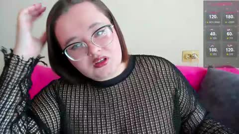 Natalia online show from April 29, 2026, 7:01 am