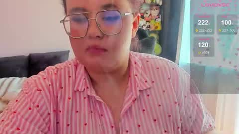 Natalia online show from July 15, 2026, 6:51 am