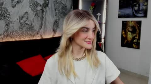 Jessica  online show from April 10, 2026, 12:10 pm