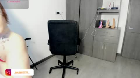 jessica_rabbit777_ online show from July 10, 2026, 9:50 pm