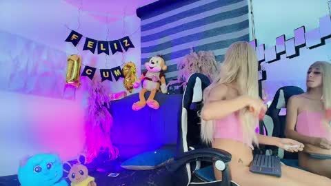 jessica_tan online show from June 10, 2026, 10:58 am