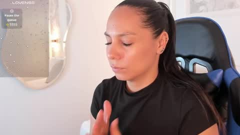 Snapshot of jessica_taylor_22 chatting on May 4, 2026, 6:59 pm jessica_taylor_22 online show from May 4, 2026, 6:59 pm