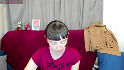 jessicaforris online show from July 22, 2026, 7:22 am
