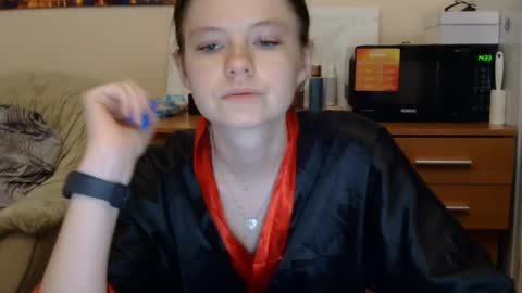jessicaholland1 online show from June 30, 2026, 5:58 pm