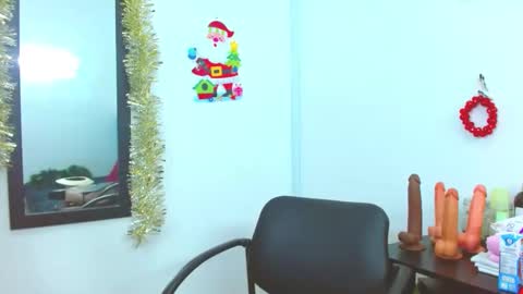 Snapshot of jessicarabbit4 chatting on December 6, 2024, 2:24 am jessicarabbit4 online show from December 6, 2024, 2:24 am