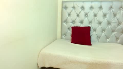 Snapshot of jessicarabbit4 chatting on October 28, 2025, 3:10 am jessicarabbit4 online show from October 28, 2025, 3:10 am