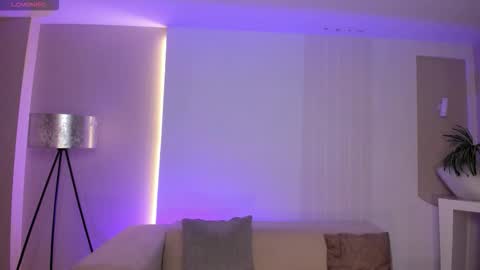 JESS online show from November 16, 2025, 9:37 am