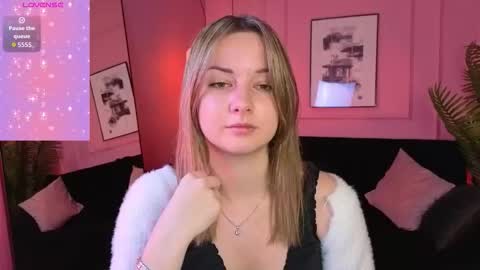 Snapshot of jessie_cuti chatting on October 22, 2025, 5:41 am Jessie online show from October 22, 2025, 5:41 am