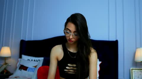 Jessie online show from June 25, 2026, 4:34 am