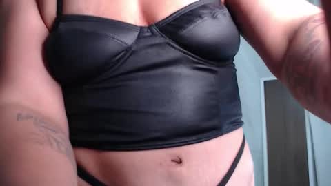 Jessie Rose online show from December 16, 2025, 8:47 pm